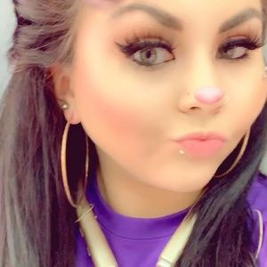 Meet your Posher, Aj